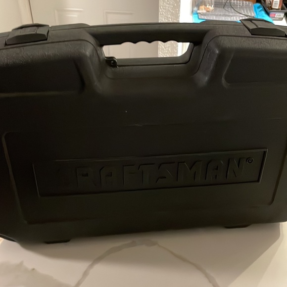 Craftsman die hard to drill cordless 19.2 V with carrying case used 2times Lnew - Picture 7 of 8